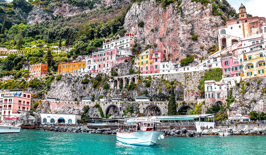 Insiders Travel Guide to Italy’s Amalfi Coast — Best Seaside Towns, Top Luxury Hotels and Yummiest Restaurants